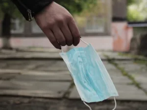 Proof That Face Masks Do More Harm Than Good, by Dr. Vernon Coleman